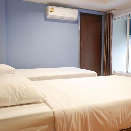 Airport A1 Hotel Csiangmaj Kültér fotó
