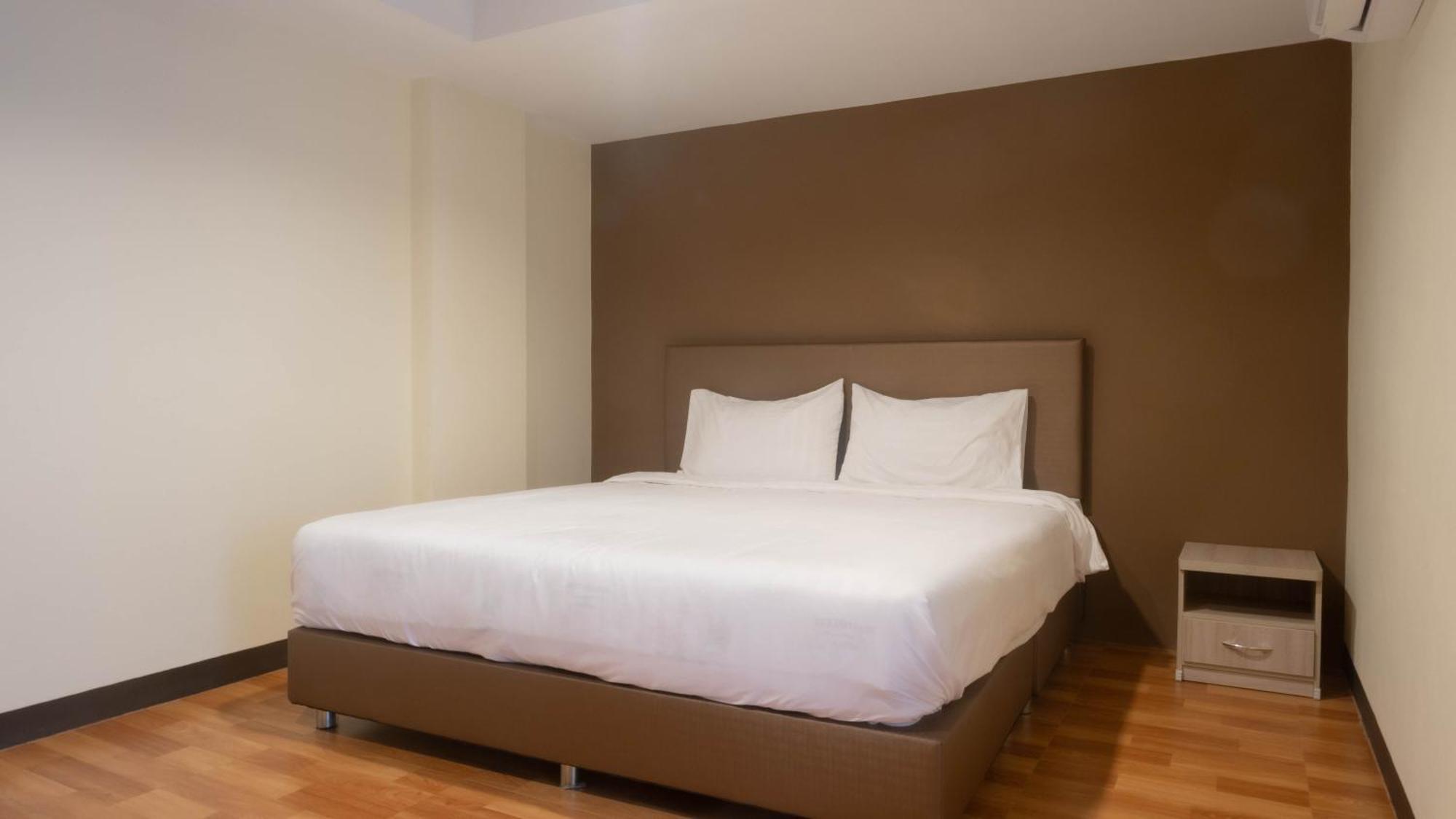 Airport A1 Hotel Csiangmaj Kültér fotó